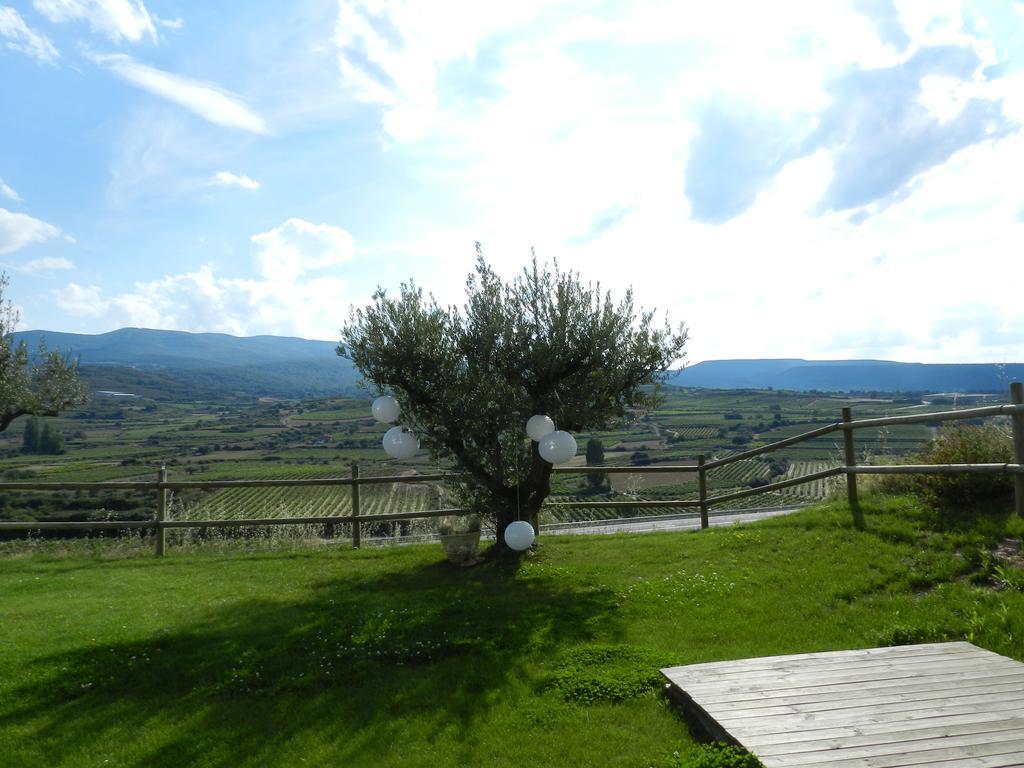 Hotel-Bodega Finca De Los Arandinos Entrena ภายนอก รูปภาพ